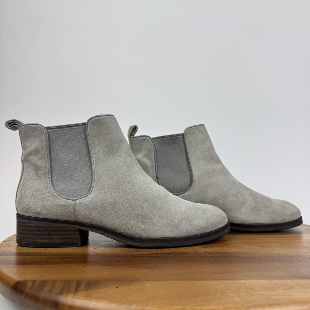 Womens Cole Haan Landsman Gray Suede Chelsea Casual Ankle Booties Size 7.5 B GUC